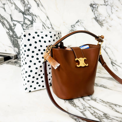 Travel Holder